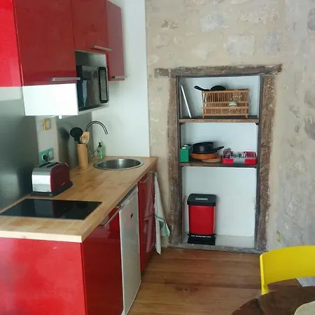 Tour Duguesclin Apartment *